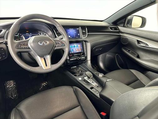 2023 INFINITI QX55 LUXE