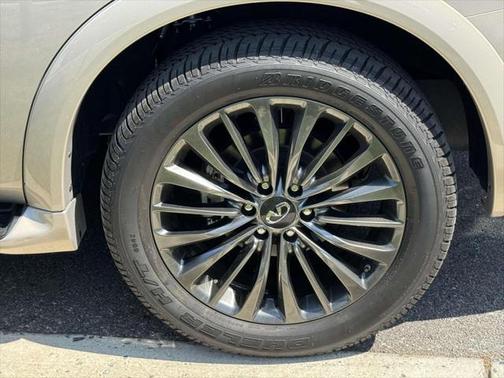 2023 INFINITI QX80 SENSORY AWD