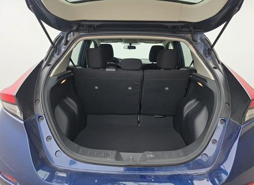 Deep Blue Pearl 2023 Nissan Leaf S 40 kWh