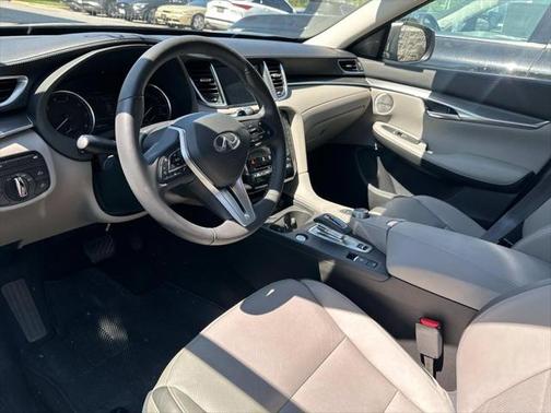 2024 INFINITI QX50 LUXE AWD