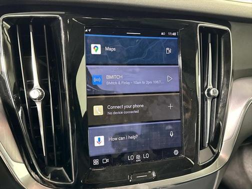 2024 Volvo S60 B5 Core Dark Theme