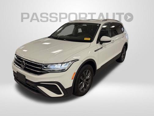 Pure White 2022 Volkswagen Tiguan 2.0T SE