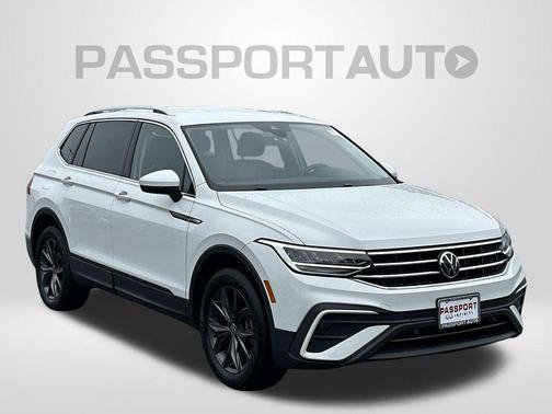 Pure White 2022 Volkswagen Tiguan 2.0T SE