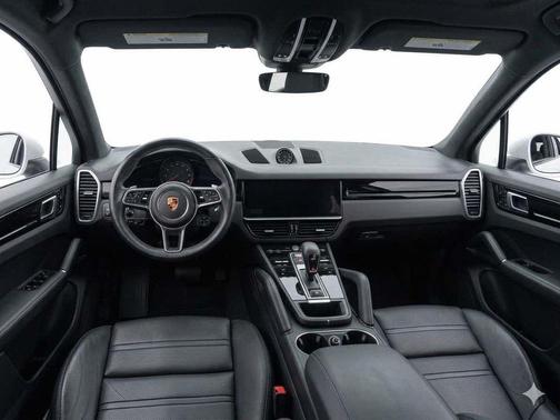 Chalk 2020 Porsche Cayenne S