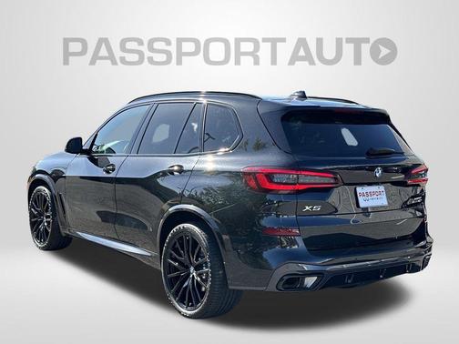 Black Sapphire Metallic 2023 BMW X5 xDrive40i