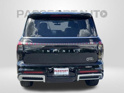 Black Obsidian 2025 INFINITI QX80 PURE