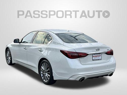 Majestic White 2024 INFINITI Q50 3.0t LUXE
