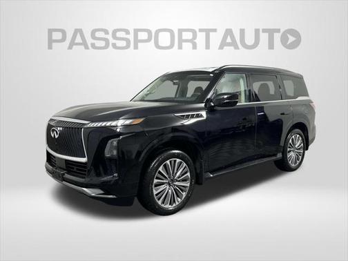 2025 INFINITI QX80 Luxe