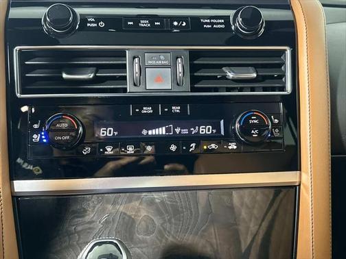 2024 INFINITI QX80 SENSORY AWD
