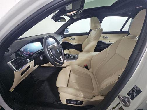 2022 BMW 330 xDrive
