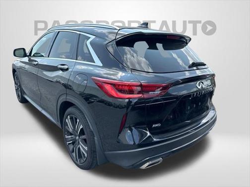 2022 INFINITI QX50 LUXE AWD