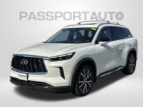 Majestic White 2024 INFINITI QX60 SENSORY