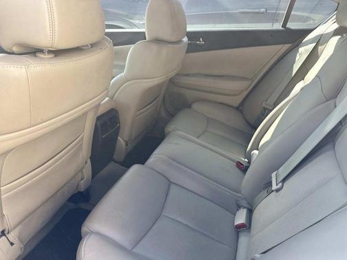 2014 Nissan Maxima SV