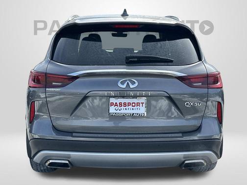 2023 INFINITI QX50 LUXE