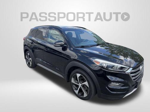 Ash Black 2017 Hyundai TUCSON Limited