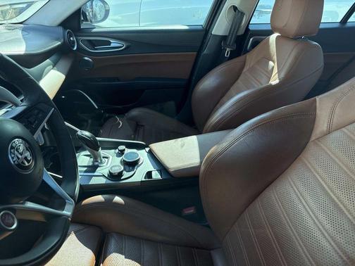 2018 Alfa Romeo Giulia Ti Sport