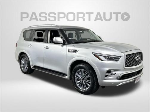 2023 INFINITI QX80 Luxe