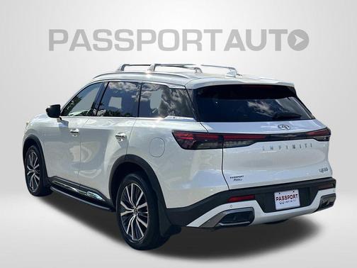 Majestic White 2025 INFINITI QX60 SENSORY