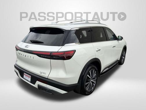 Majestic White 2025 INFINITI QX60 SENSORY