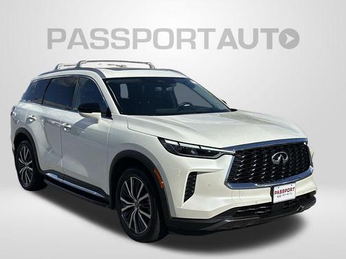 Majestic White 2025 INFINITI QX60 SENSORY