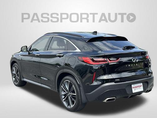 Black Obsidian 2025 INFINITI QX55 LUXE