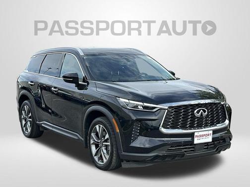 Mineral Black 2023 INFINITI QX60 Luxe