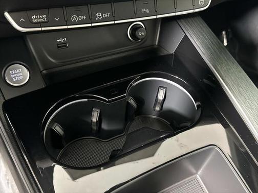 2021 Audi A4 45 S line Premium