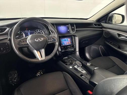 2022 INFINITI QX50 LUXE AWD