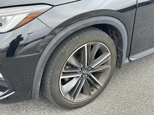 2023 INFINITI QX55 LUXE