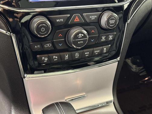 2021 Jeep Grand Cherokee Summit