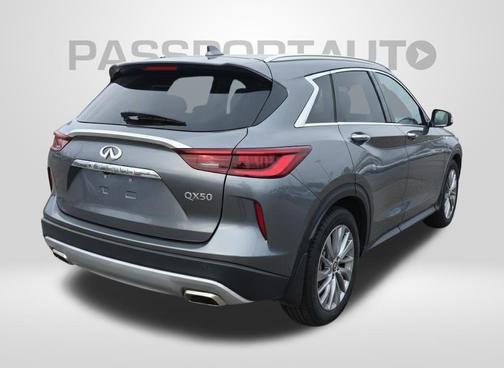 2023 INFINITI QX50 LUXE AWD