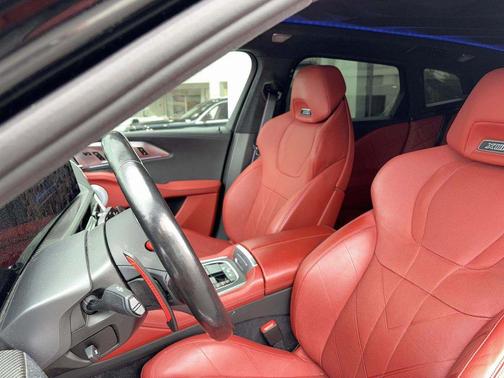 Black Sapphire Metallic 2023 BMW XM Base