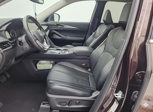 2022 INFINITI QX60 Luxe