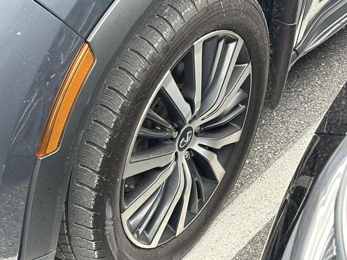 2022 INFINITI QX60 SENSORY