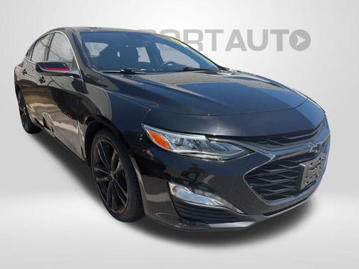 Mosaic Black Metallic 2023 Chevrolet Malibu FWD 2LT