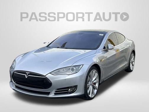 2014 Tesla Model S Base
