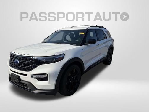 STAR WHITE MET TRI-COAT 2023 Ford Explorer ST-Line