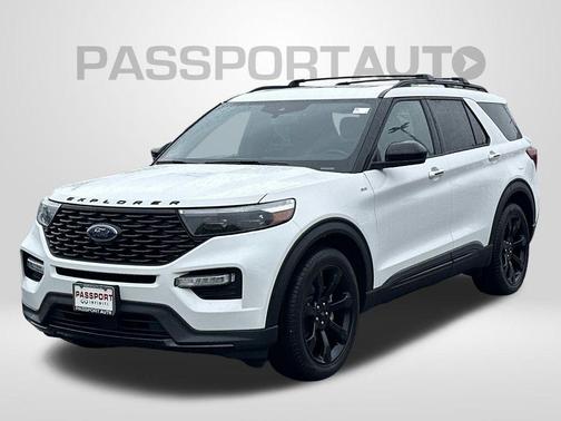 STAR WHITE MET TRI-COAT 2023 Ford Explorer ST-Line