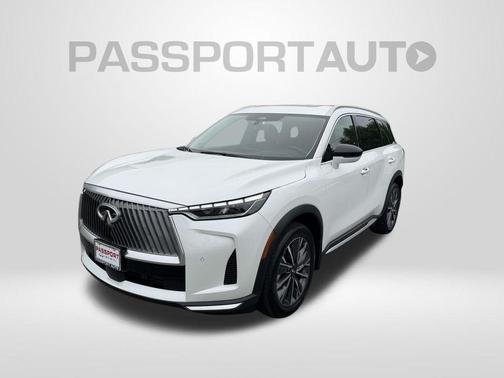 Radiant White 2026 INFINITI QX60 LUXE AWD