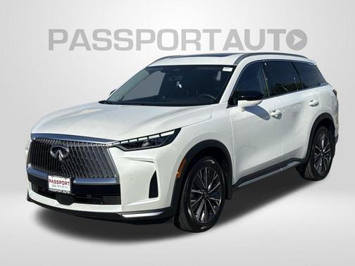 Radiant White 2026 INFINITI QX60 LUXE AWD