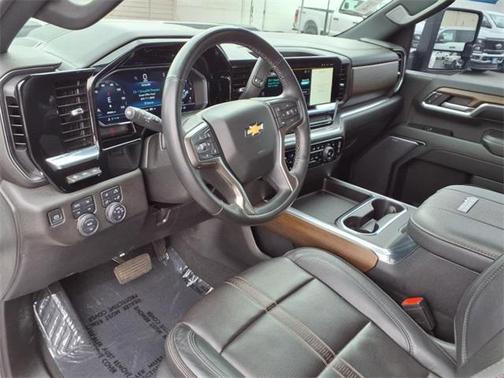 2024 Chevrolet Silverado 3500 High Country