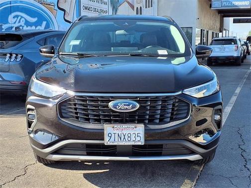 2024 Ford Escape PHEV SE