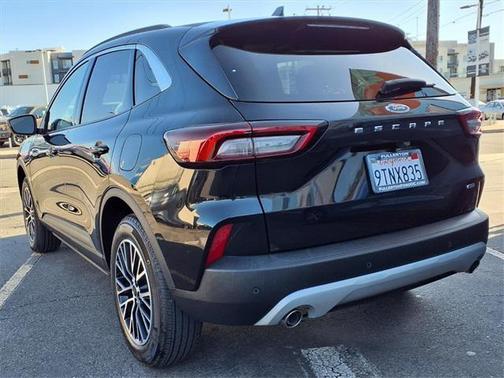 2024 Ford Escape PHEV SE