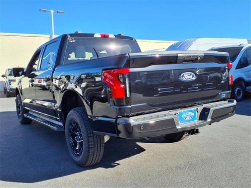 2025 Ford F-150 Lightning XLT