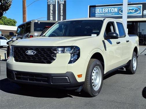 2025 Ford Maverick XL