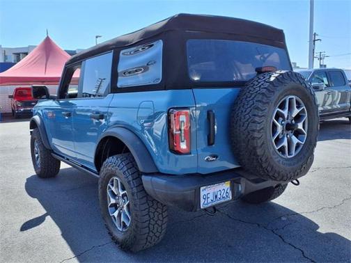 2023 Ford Bronco Badlands