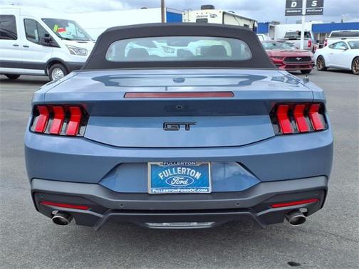 2025 Ford Mustang GT Premium