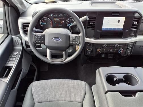 2026 Ford F-350 XLT