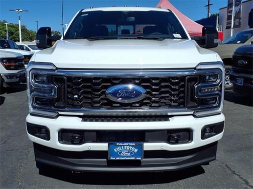2026 Ford F-350 Platinum