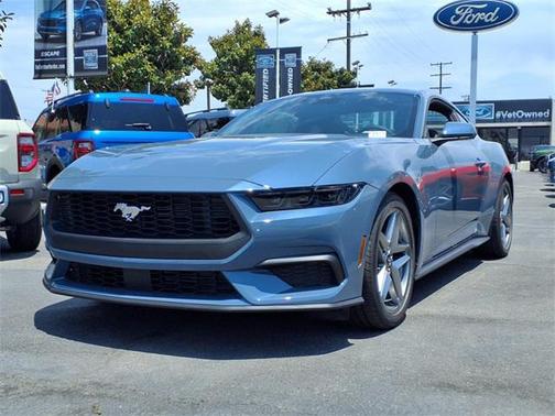 2025 Ford Mustang EcoBoost